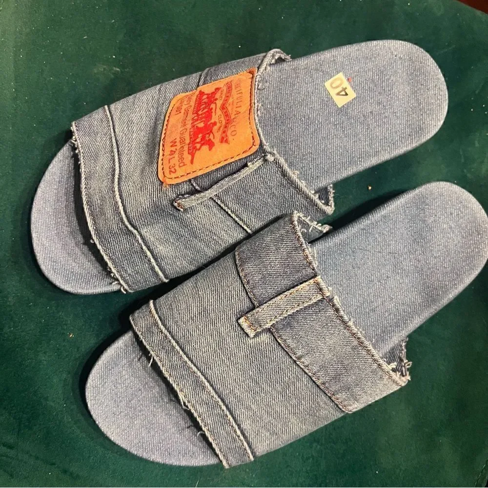 Levis jean slides